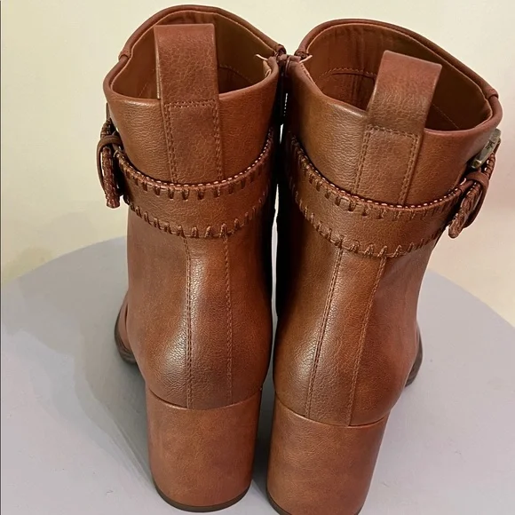 New Zodiac Ankle Boots with Block Heel - Picture 3 of 7